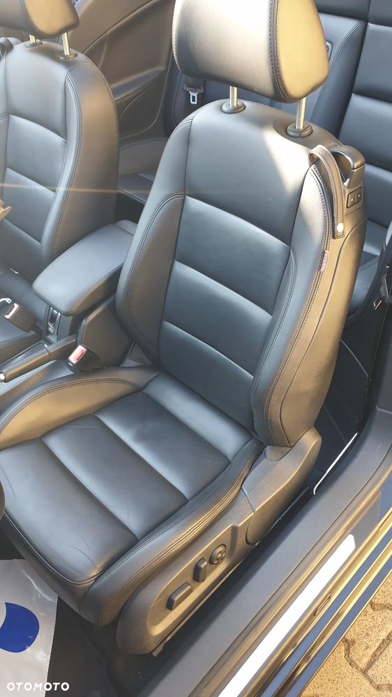 Volkswagen Eos 2.0 TSI - 9
