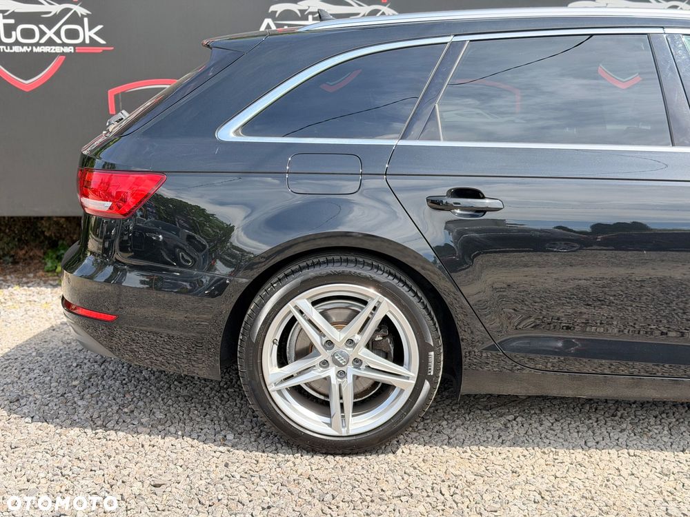 Audi A4 Avant 2.0 TDI DPF clean diesel quattro S tronic S line Sportpaket - 10