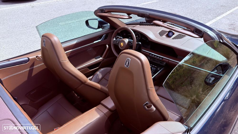 Porsche 911 Série F - 15