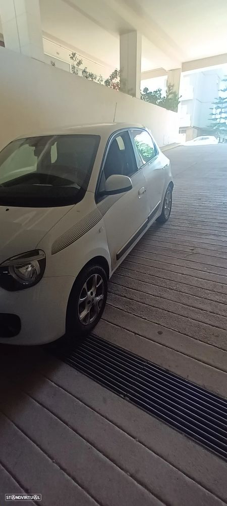 Renault Twingo 1.0 SCe Night&Day — fotografia 25