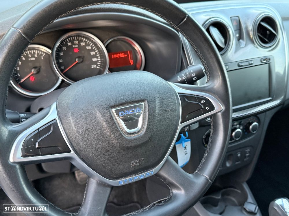 Dacia Logan MCV TCe 90 S&S Easy-R Stepway Celebration - 21