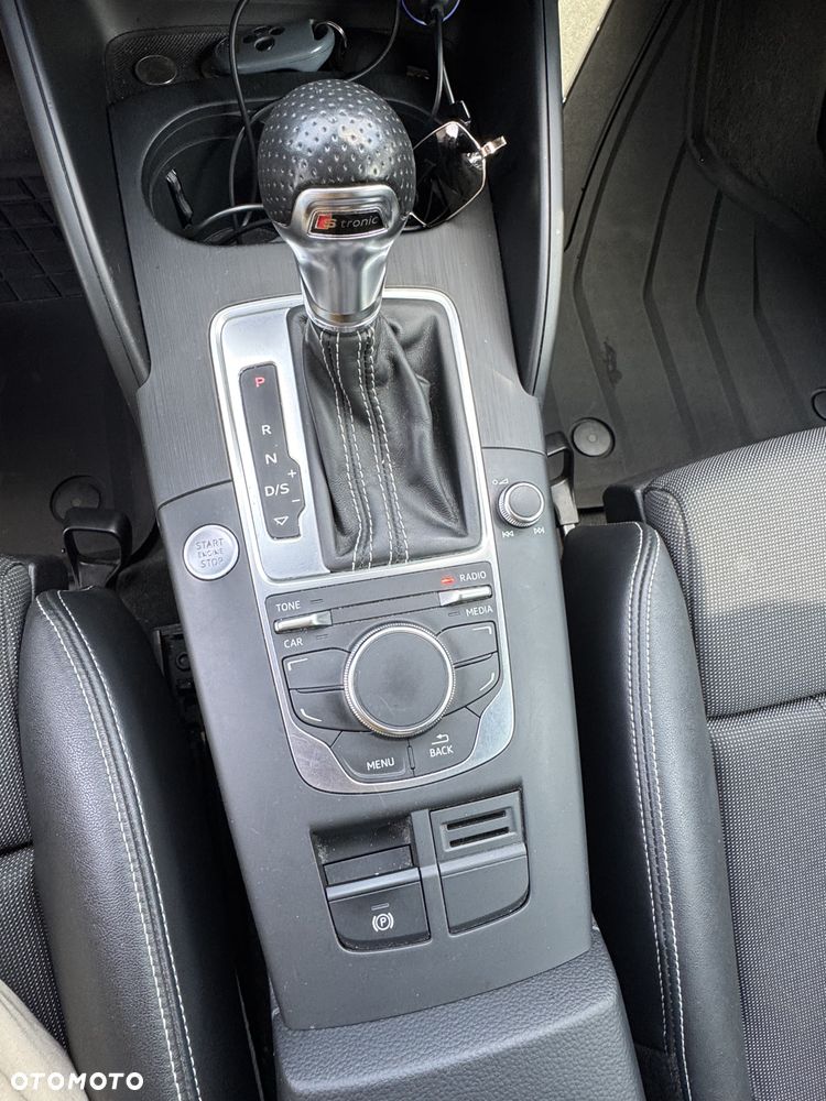 Audi A3 Sportback 1.8 TFSI Ambition S tronic - 19