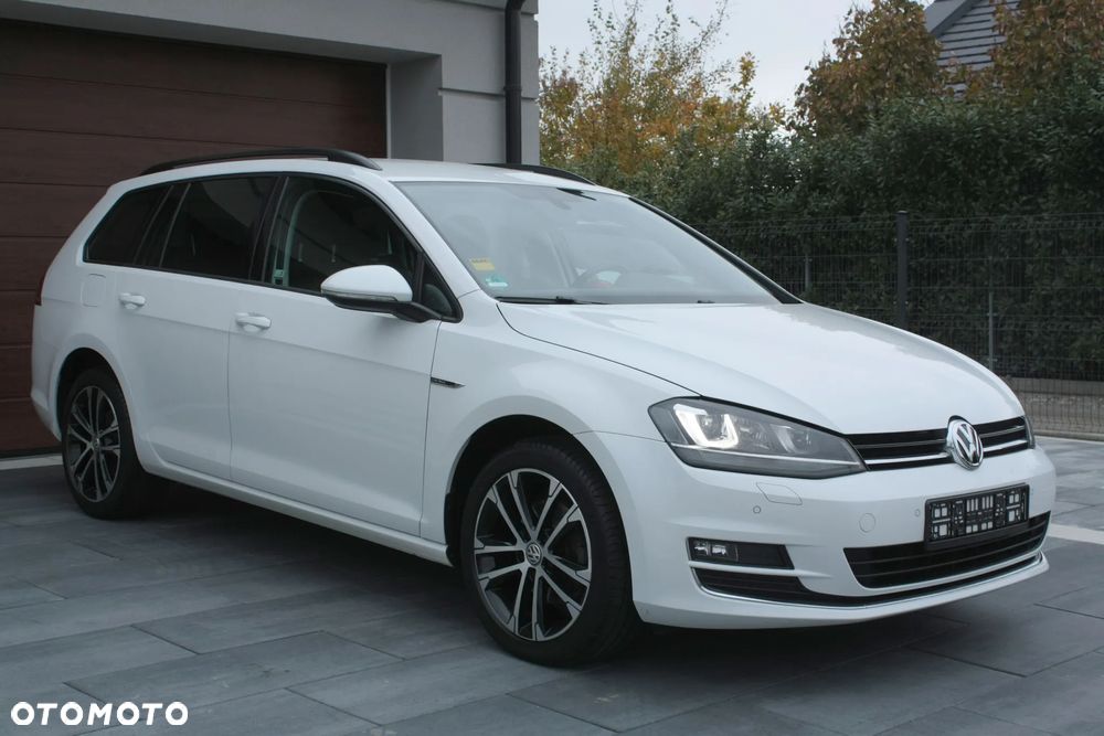 Volkswagen Golf - 10
