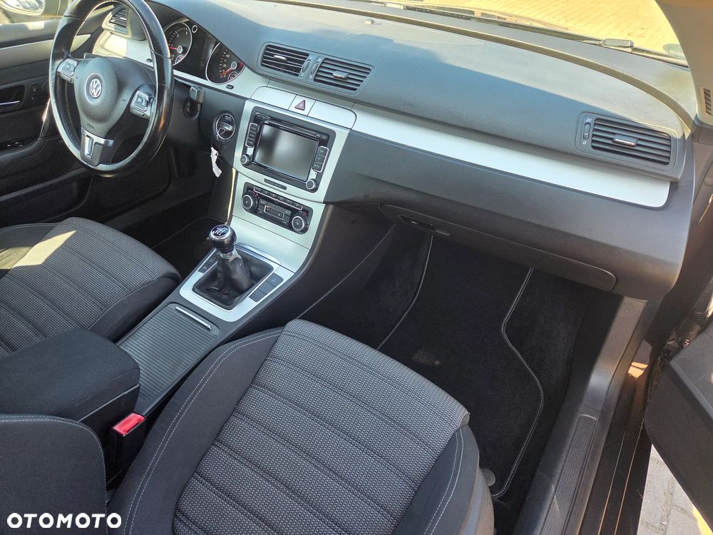 Volkswagen Passat CC - 9