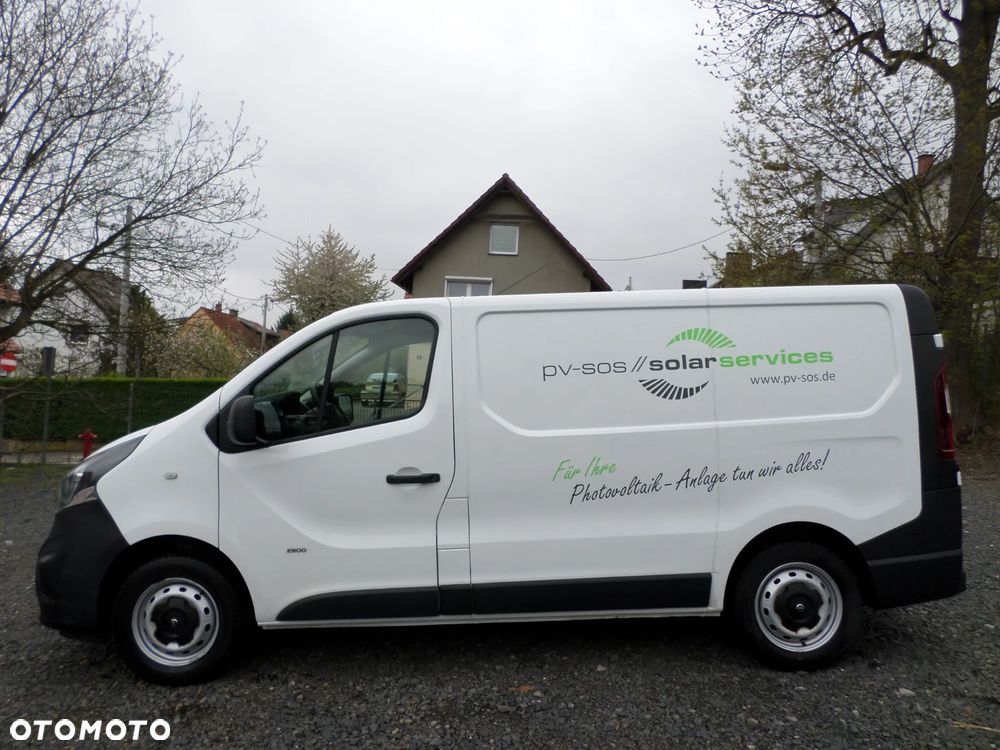 Opel Vivaro - 10