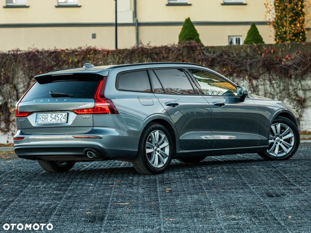 Volvo V60 D3 Geartronic Momentum - 34