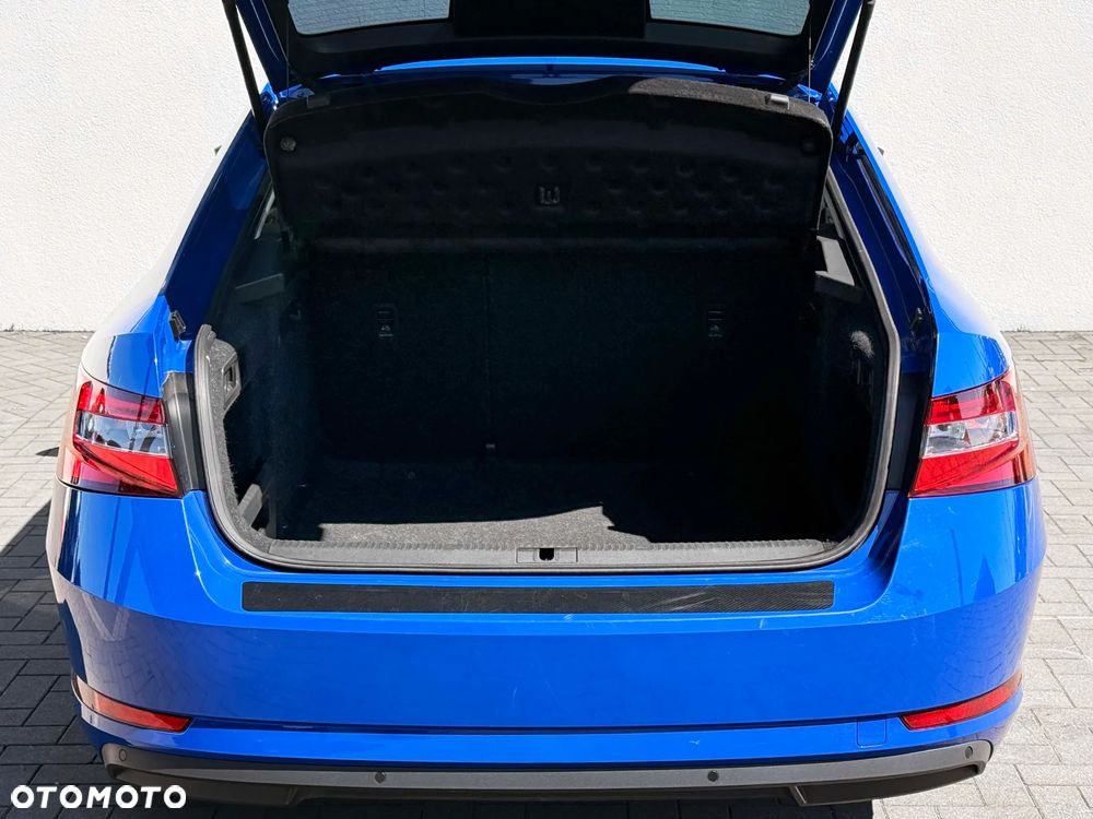 Skoda Superb 1.5 TSI Active DSG - 15