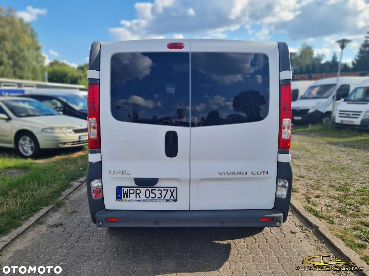 Opel Vivaro - 13