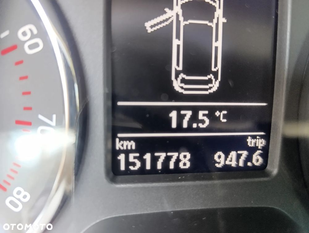 Skoda RAPID 1.2 TSI Ambition Green tec - 27
