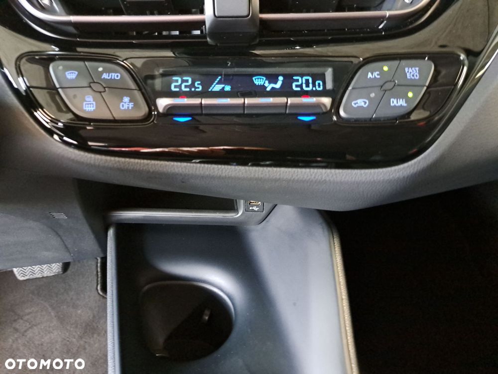 Toyota C-HR 1.8 Hybrid GPF Comfort - 26