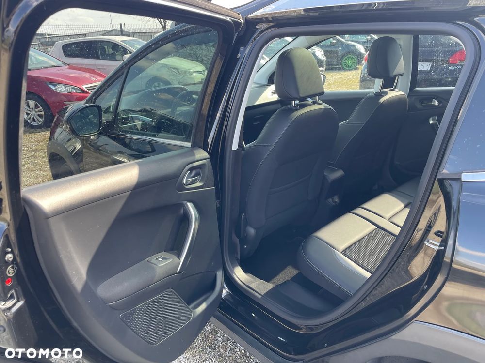 Peugeot 2008 1.6 BlueHDi Allure - 14