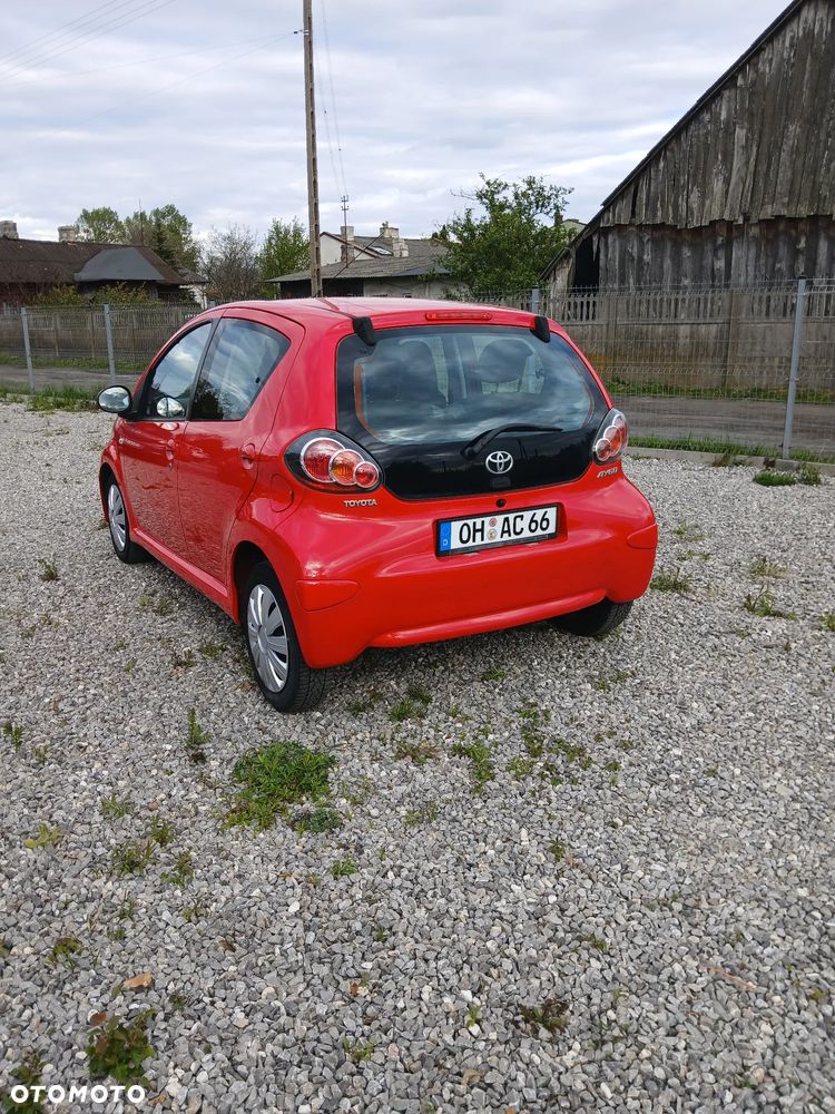 Toyota Aygo 1.0 VVT-i - 11