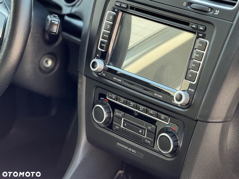 Volkswagen Golf 1.4 TSI Exclusive - 19