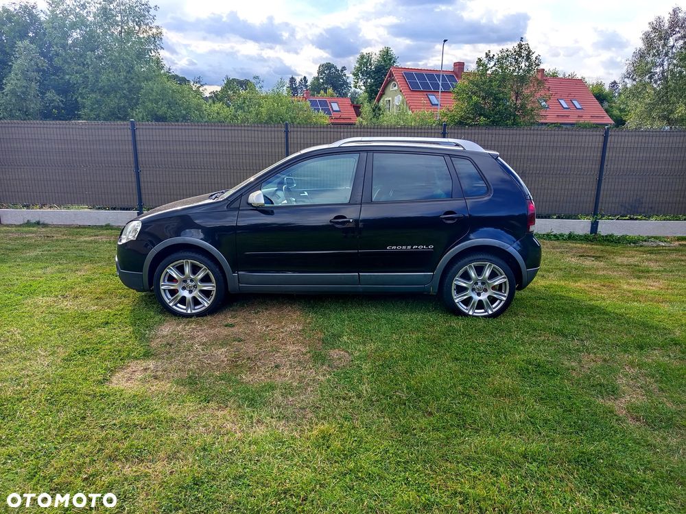 Volkswagen Polo Cross - 8