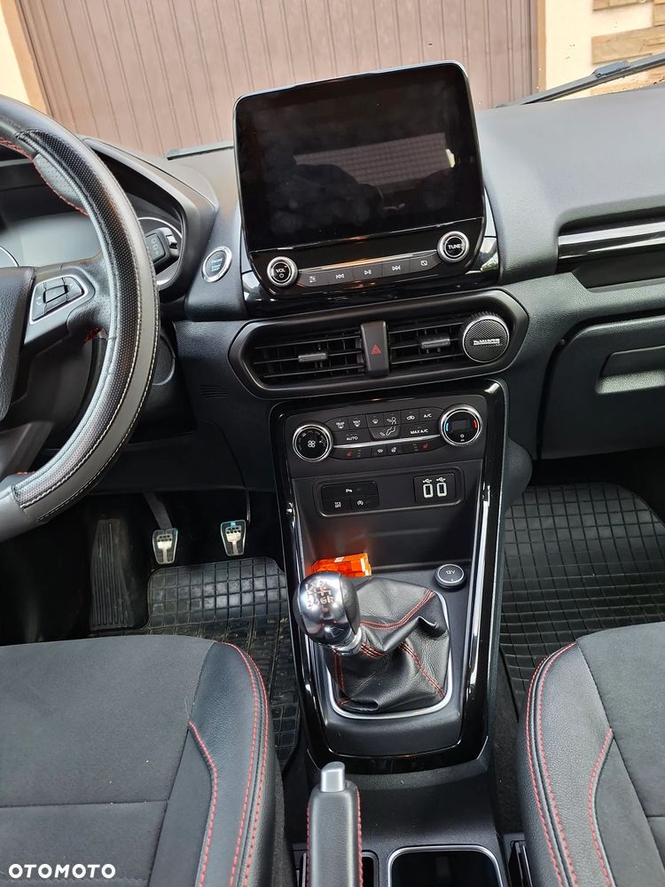 Ford EcoSport - 22