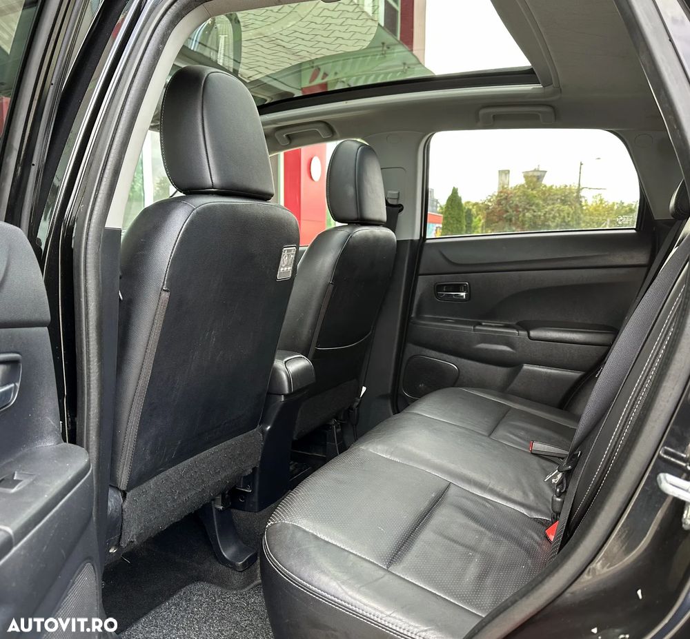 Mitsubishi ASX - 30
