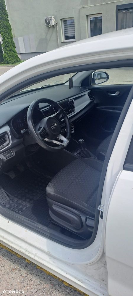 Kia Rio 1.4 crdi M - 2