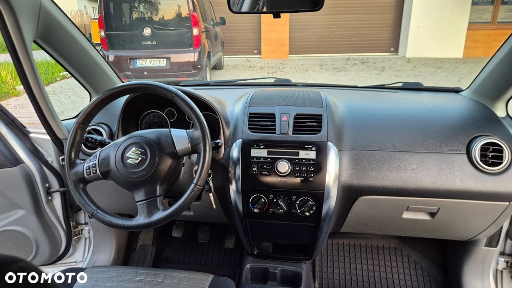 Suzuki SX4 1.6 VVT 4x4 Club - 6