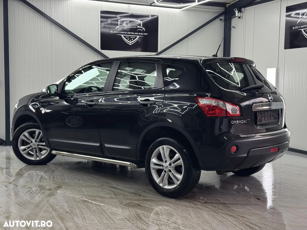 Nissan Qashqai 2.0 DCI 4 x 4 DPF Aut acenta - 14
