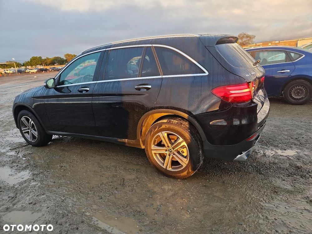 Mercedes-Benz GLC - 5