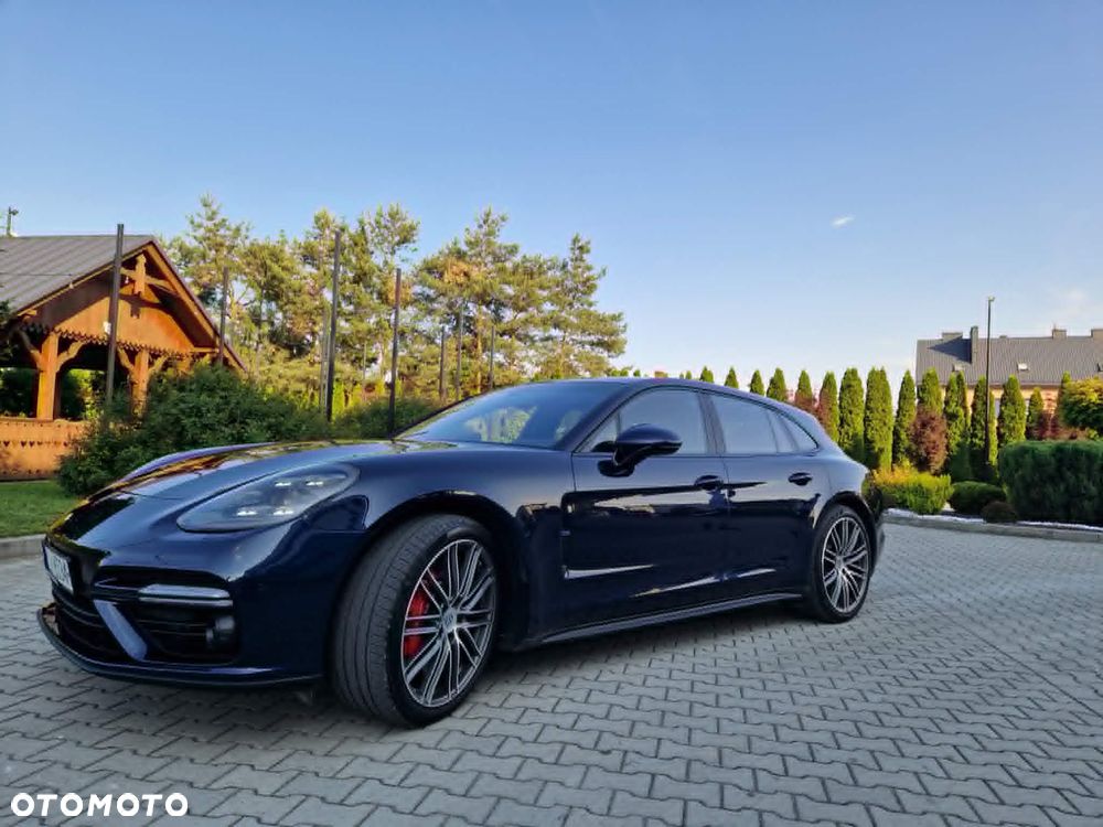Porsche Panamera Turbo - 5