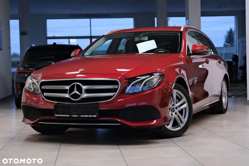 Mercedes-Benz Klasa E 220 d 4Matic 9G-TRONIC - 17
