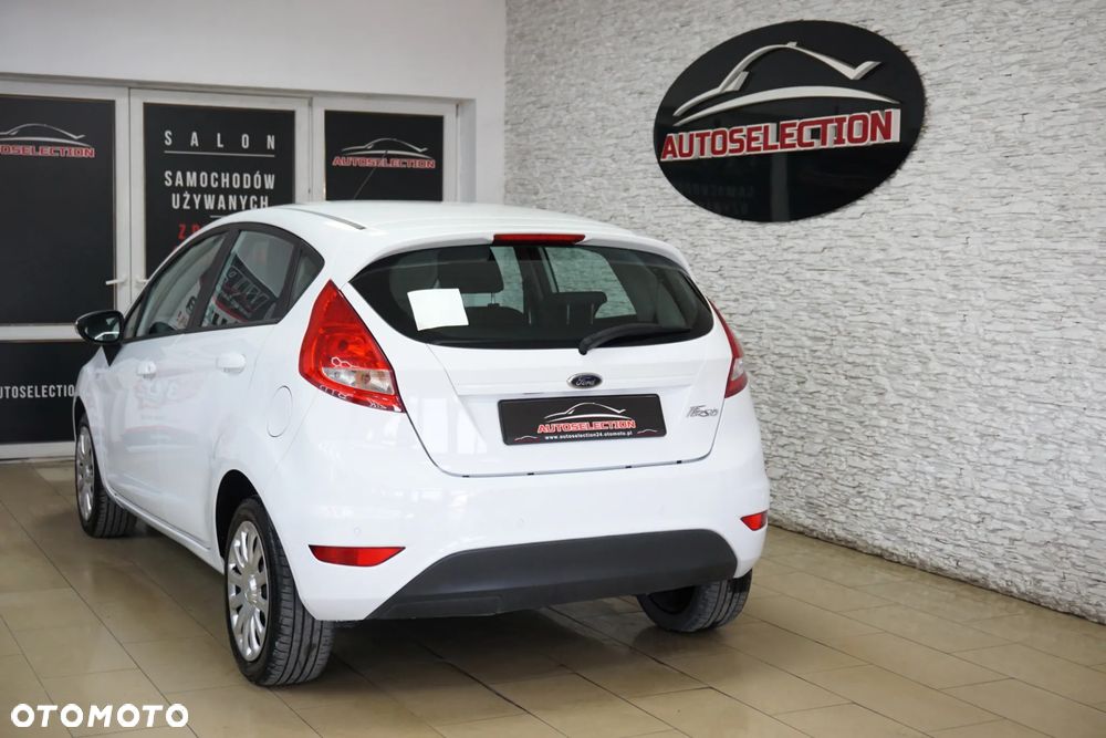 Ford Fiesta 1.4 Champions Edition - 4