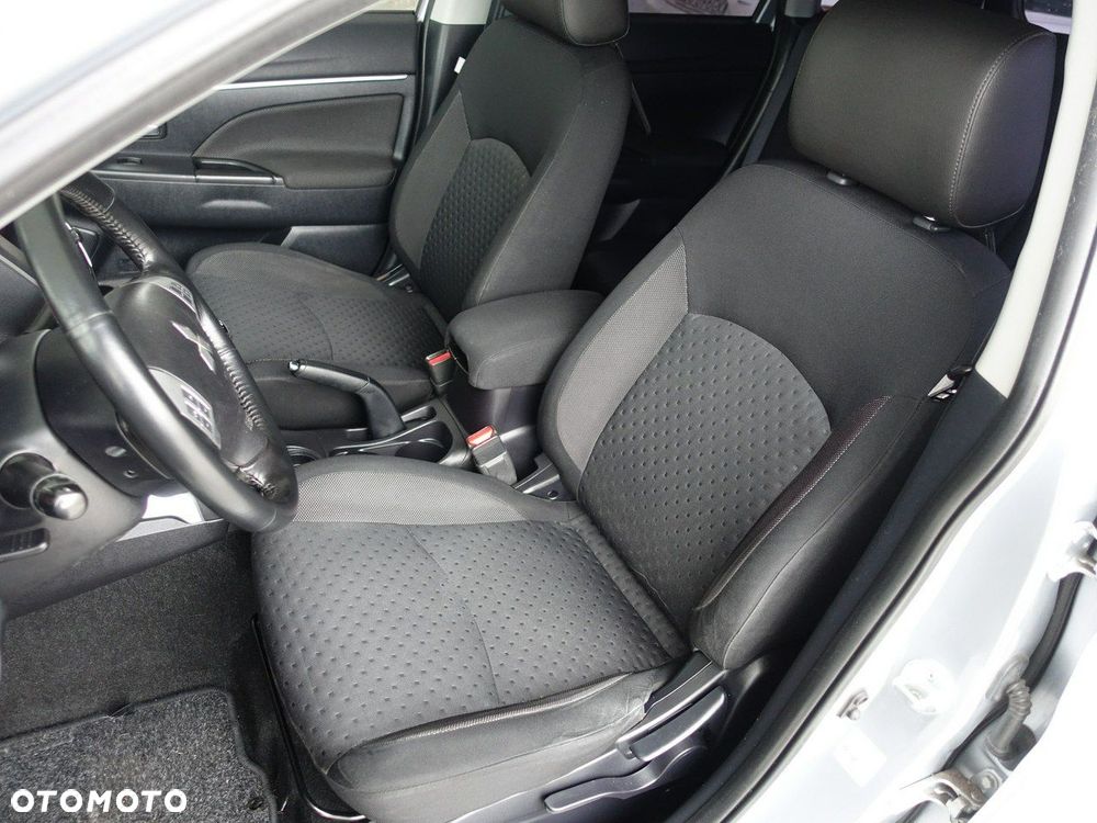 Mitsubishi ASX 1.6 2WD Invite - 15