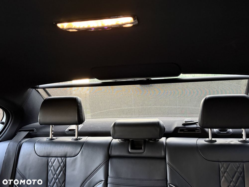 BMW Seria 5 530i xDrive M Sport sport - 13