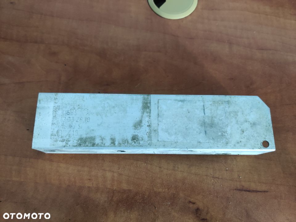 Strefa zgniotu BMW 5 F10 F11 F07 Wspornik Absorber Odbój Dolny Prawy 7158874 Belka - 1
