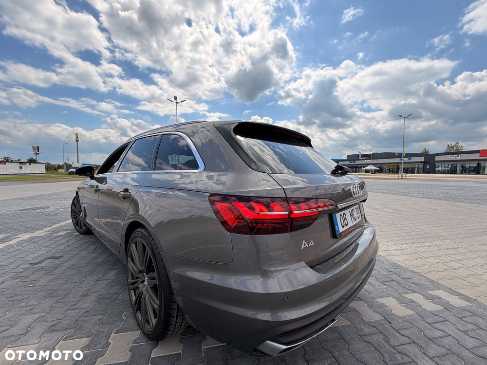 Audi A4 Avant 40 TFSI S tronic S line - 3