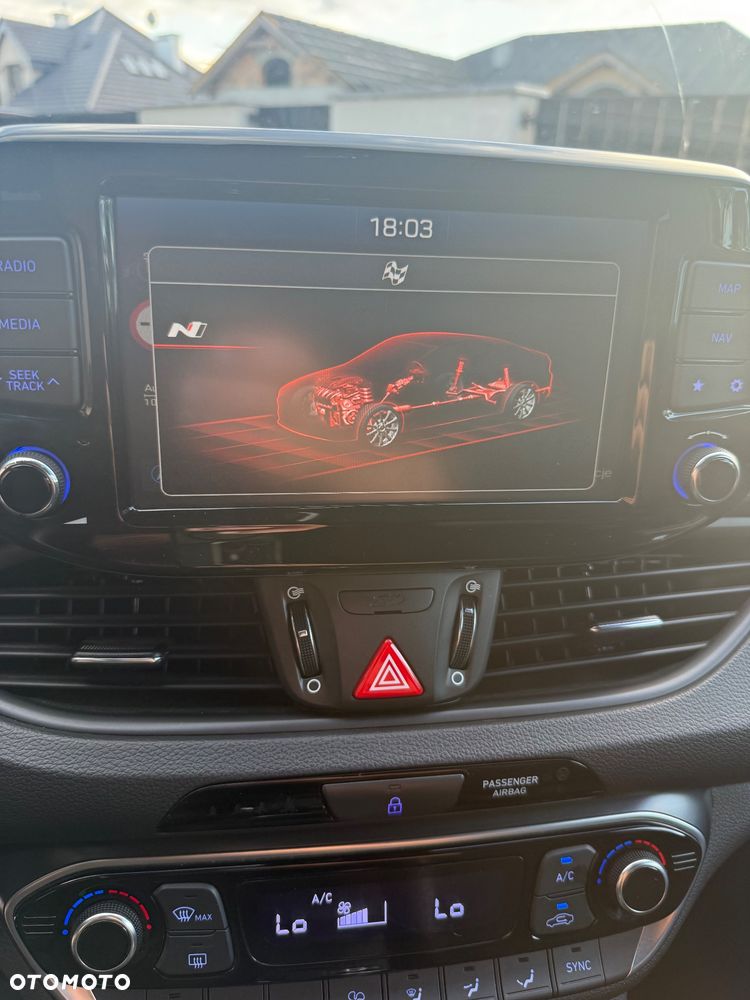 Hyundai i30 N 2.0 T-GDI Performance - 27