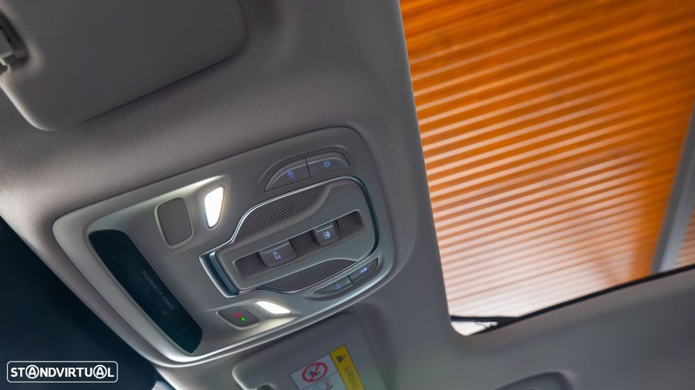 MG EHS 1.5 T-GDI Plug-in Hybrid Luxury - 24