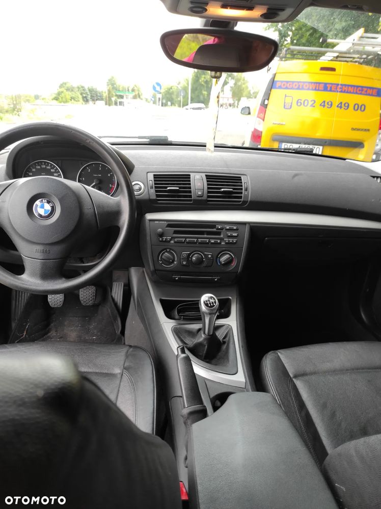 BMW Seria 1 118d - 8