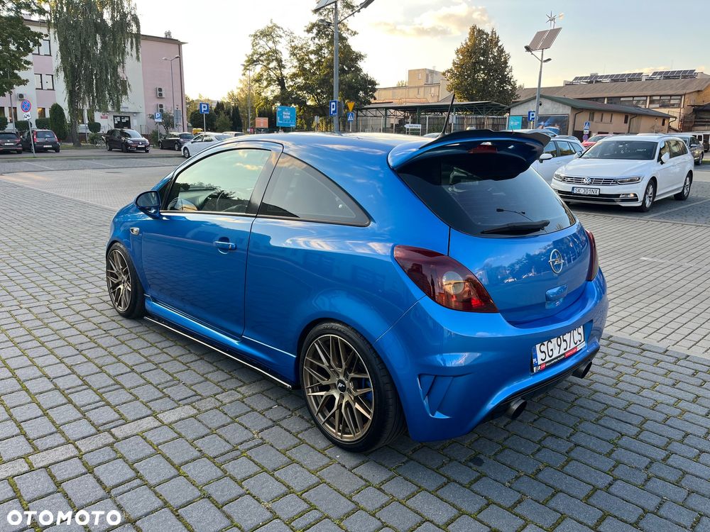 Opel Corsa 1.6T OPC - 3
