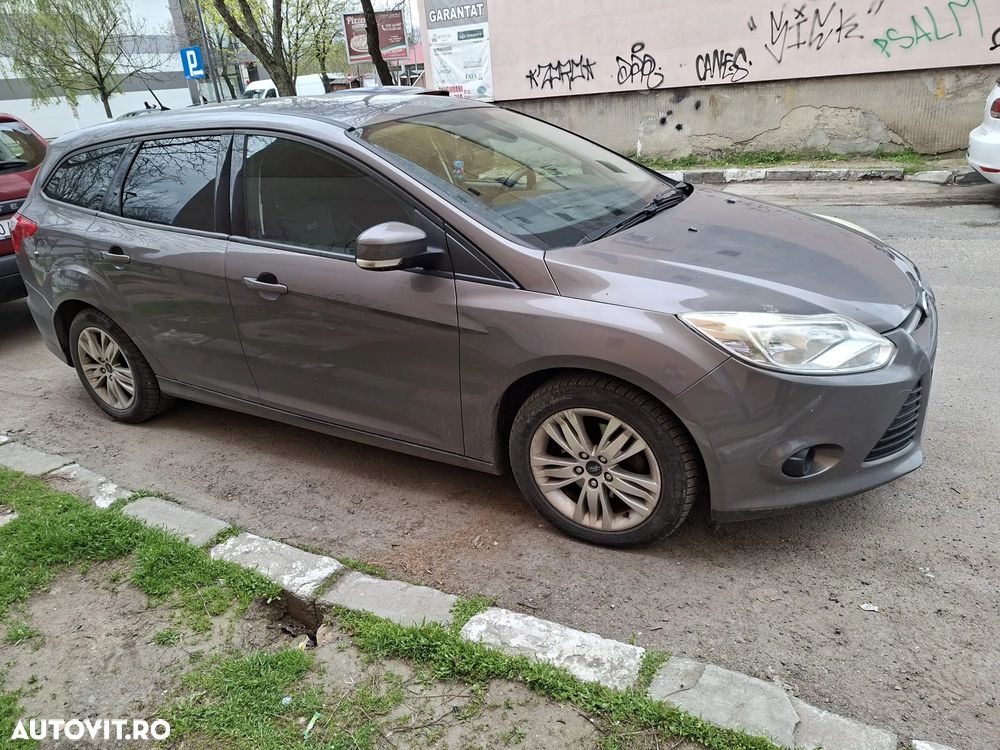Ford Focus 1.6 TDCI DPF Trend - 8