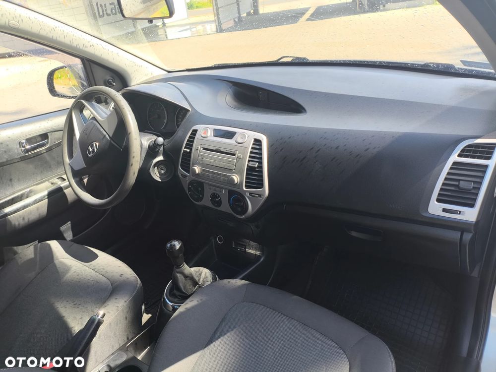 Hyundai i20 1.2 Classic - 6