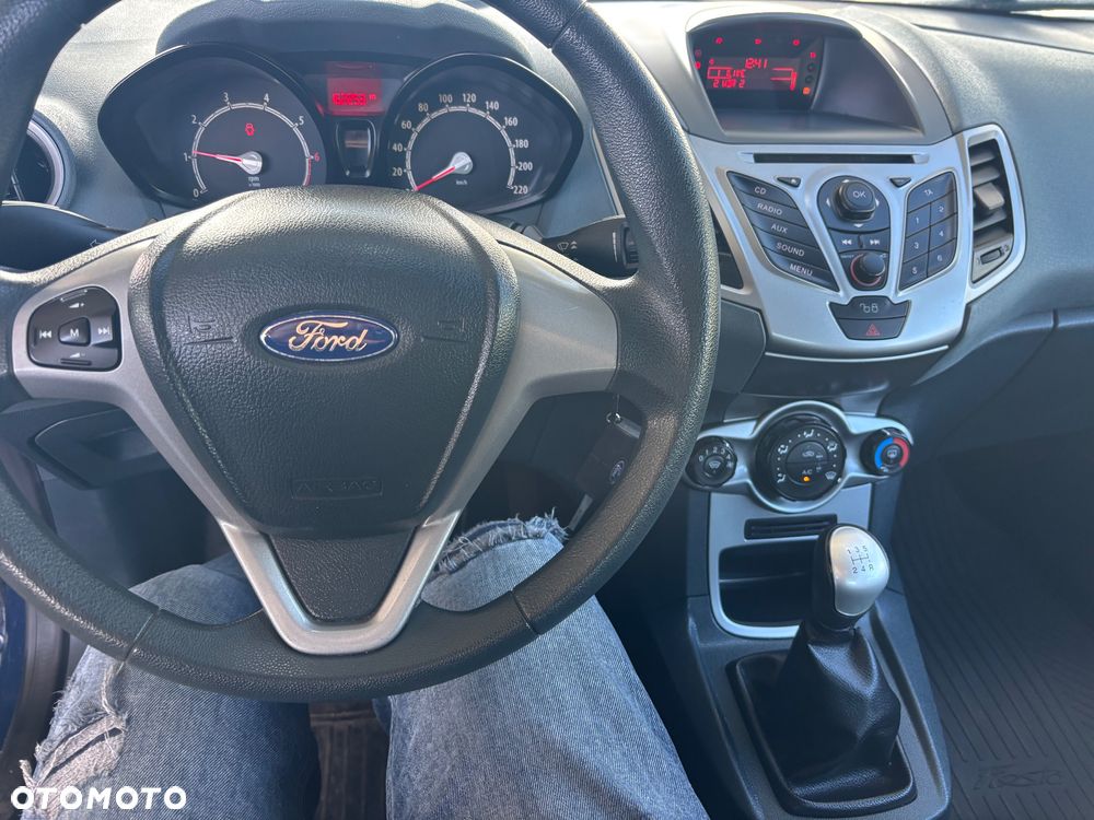 Ford Fiesta 1.25 Trend - 18