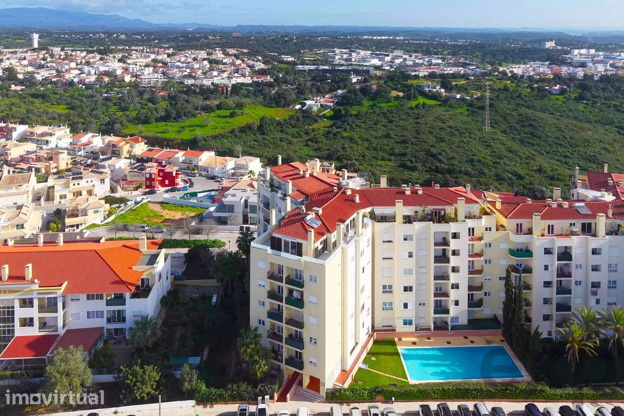 Exclusivo Penthouse T3 com Terraço Privativo de 119 m², Vista Mar e Vi - Grande imagem: 3/60