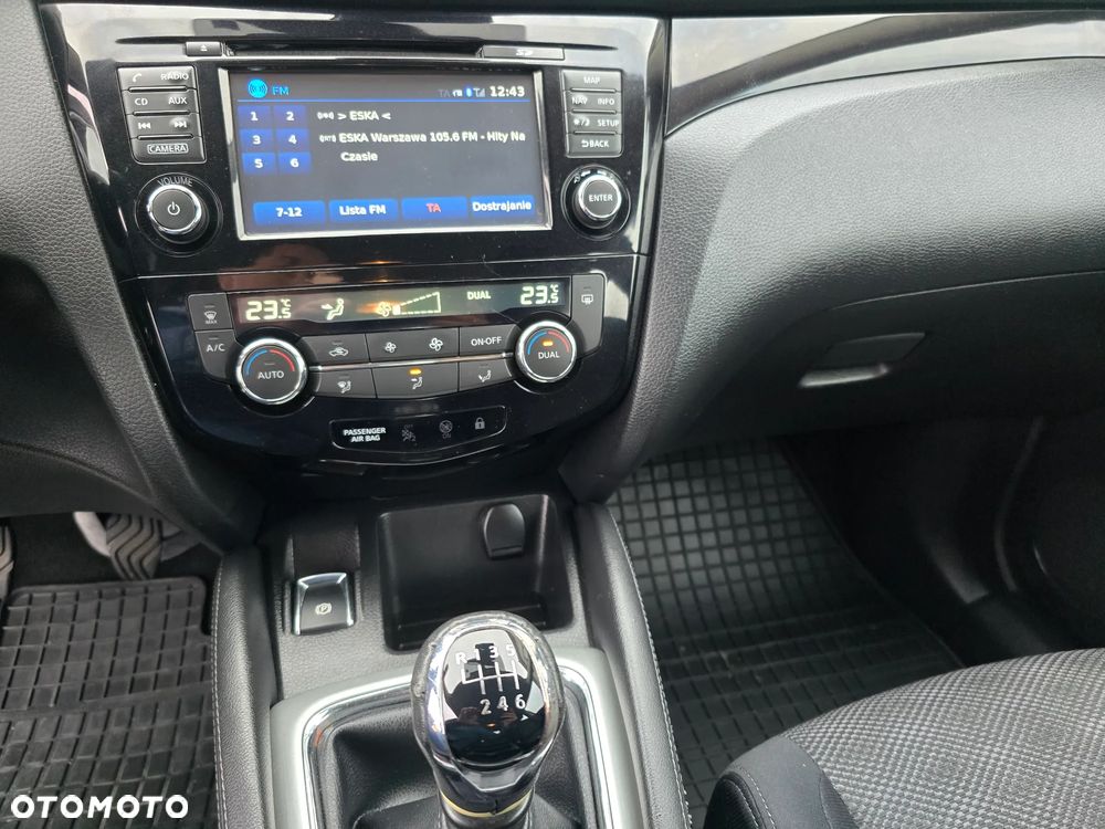 Nissan Qashqai 1.6 DCi Acenta EU6 - 17