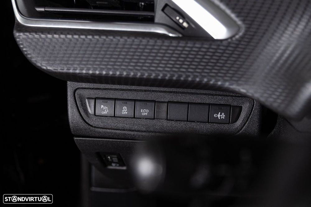 Peugeot 2008 1.6 e-HDi Allure 2-Tronic - 17