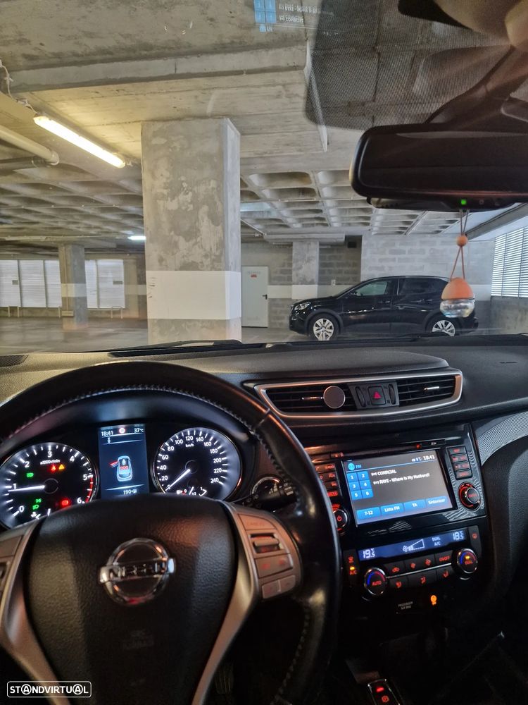 Nissan Qashqai 1.5 dCi N-Connecta - 8