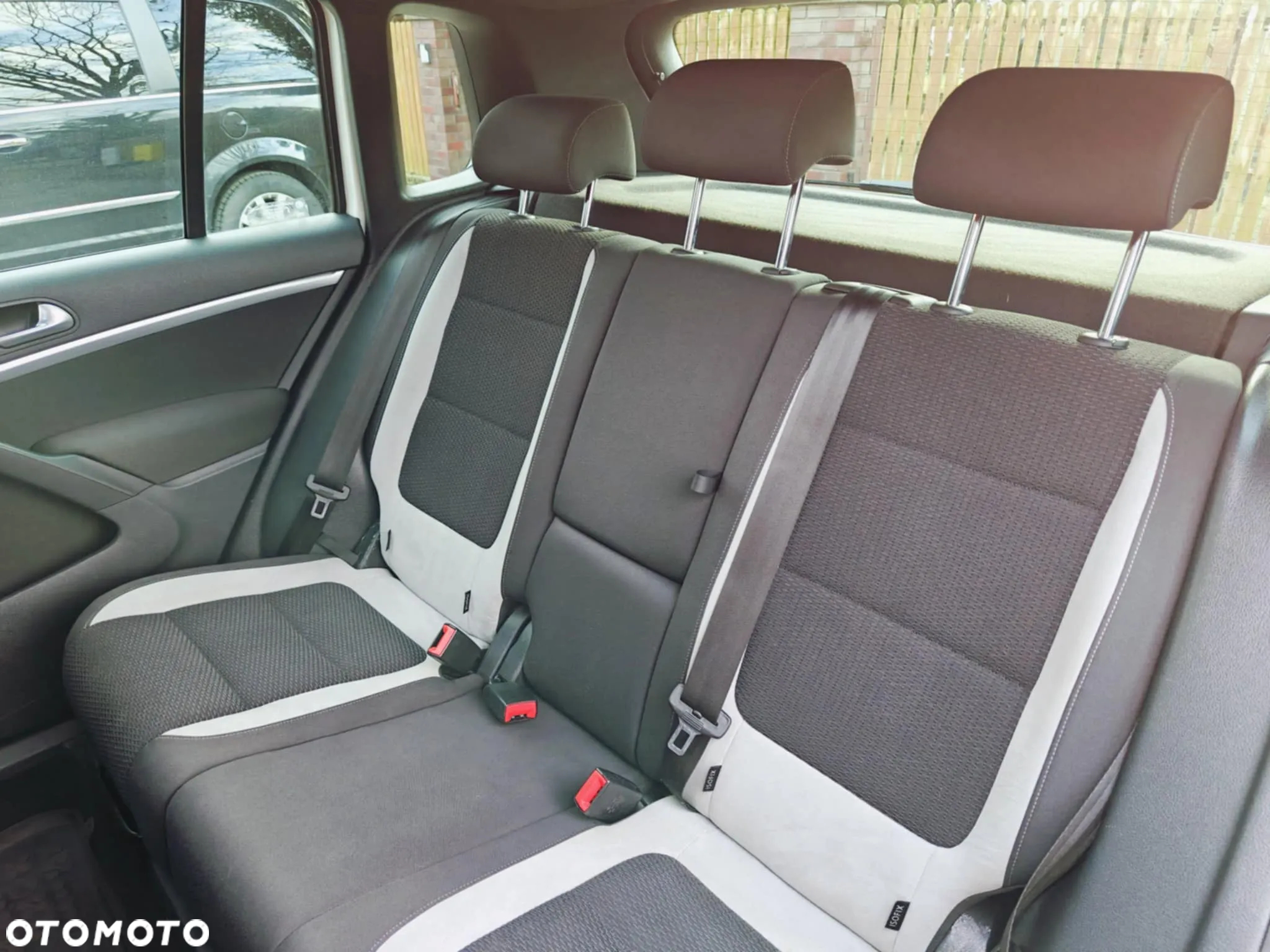 Volkswagen Tiguan 2.0 TDI 4Mot R-Style DSG - 18