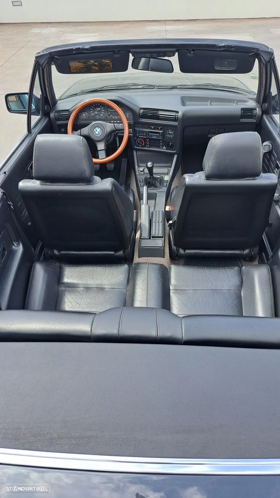 BMW 320 i Cabriolet - 7