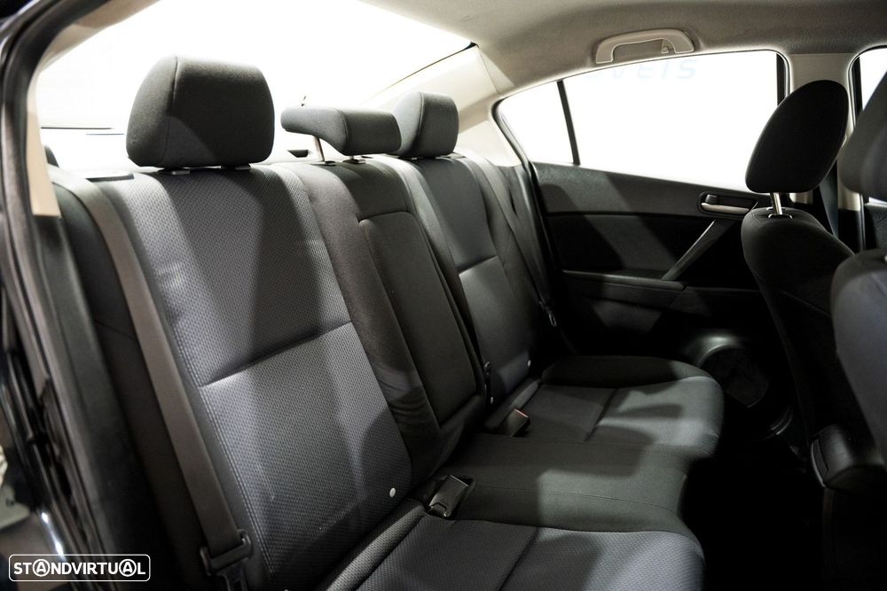 Mazda 3 MZ-CD 1.6 Exclusive - 12