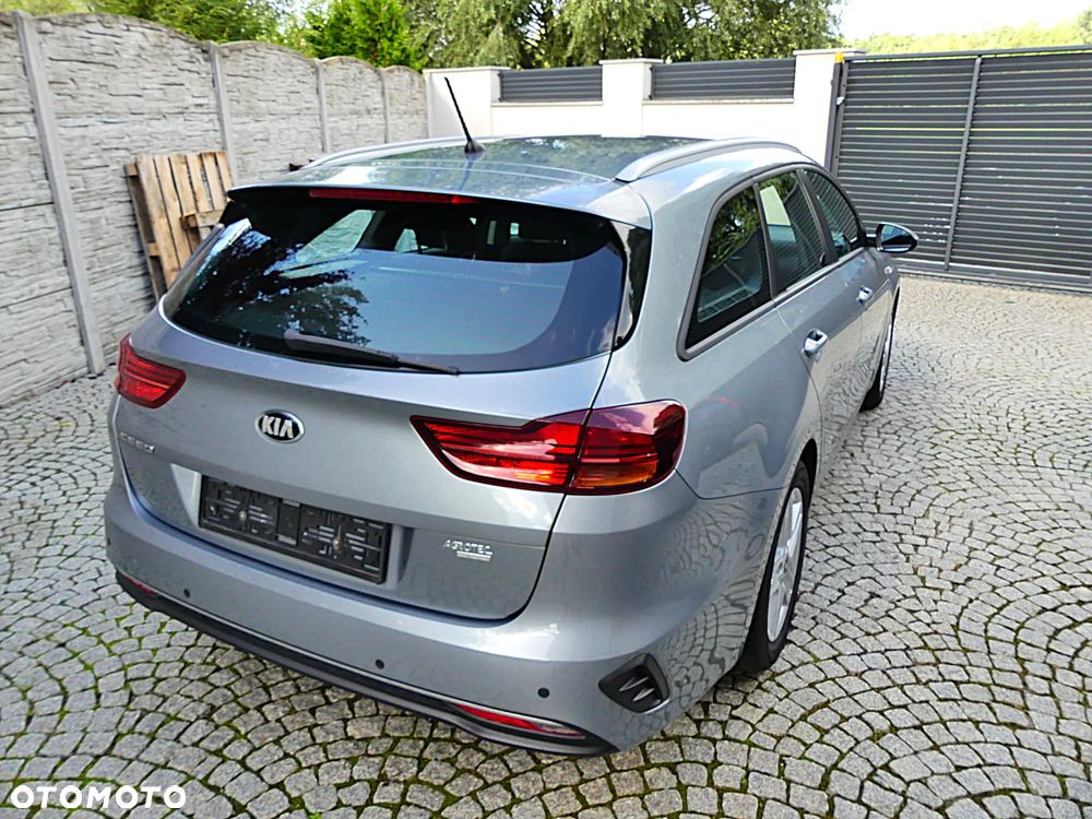 Kia Ceed - 7
