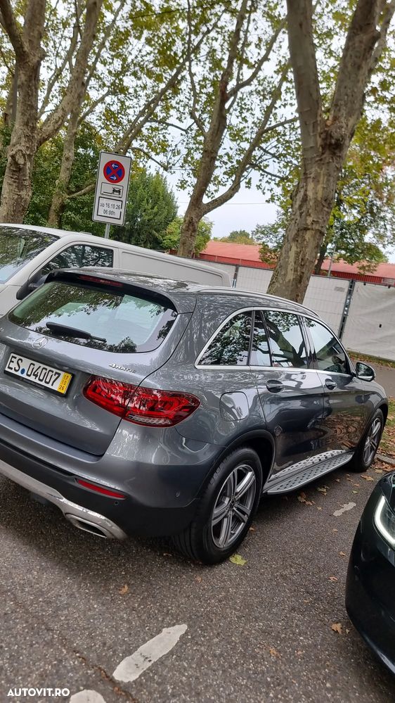 Mercedes-Benz GLC - 1