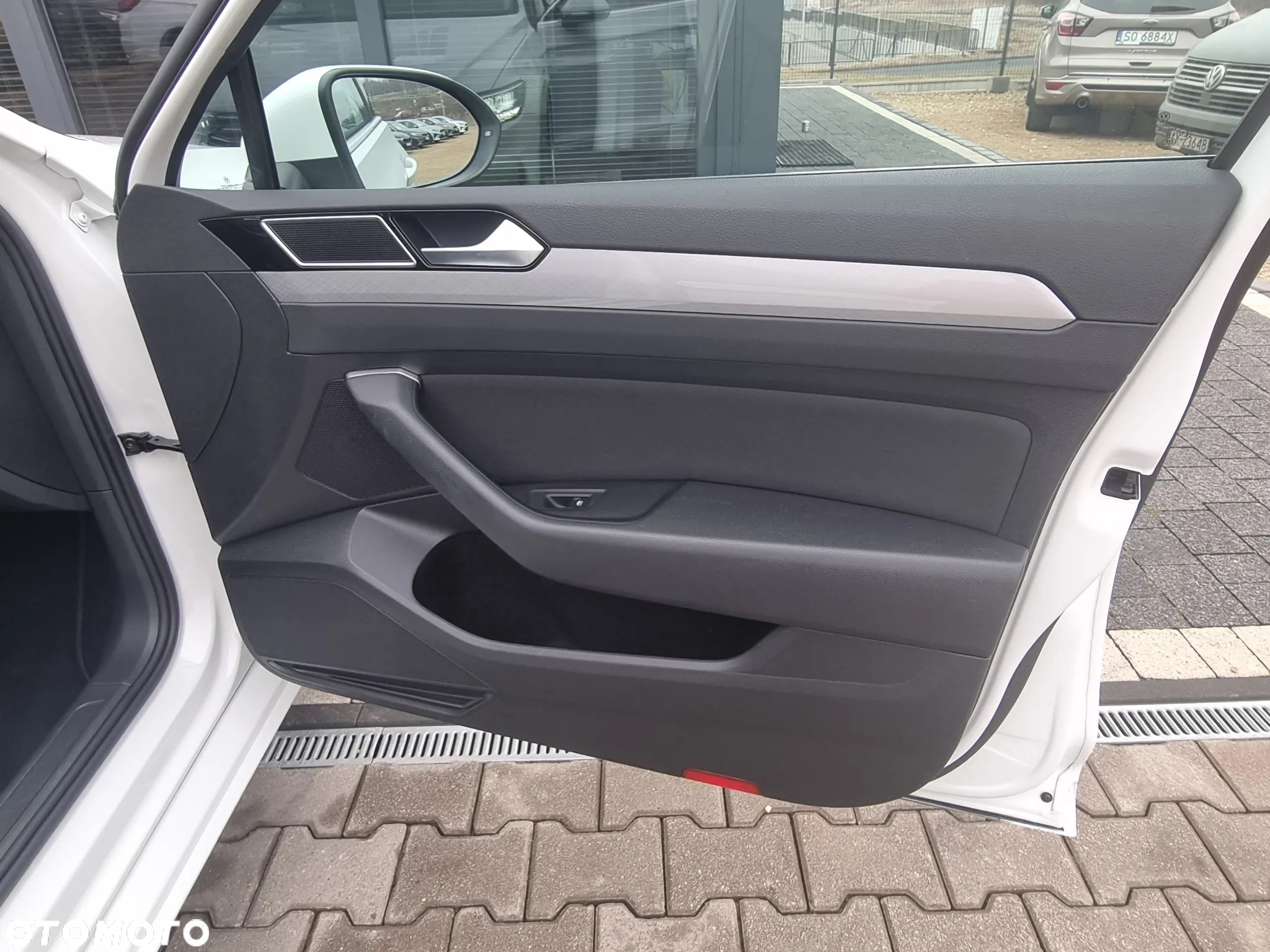 Volkswagen Passat 2.0 TDI EVO Business DSG - 35