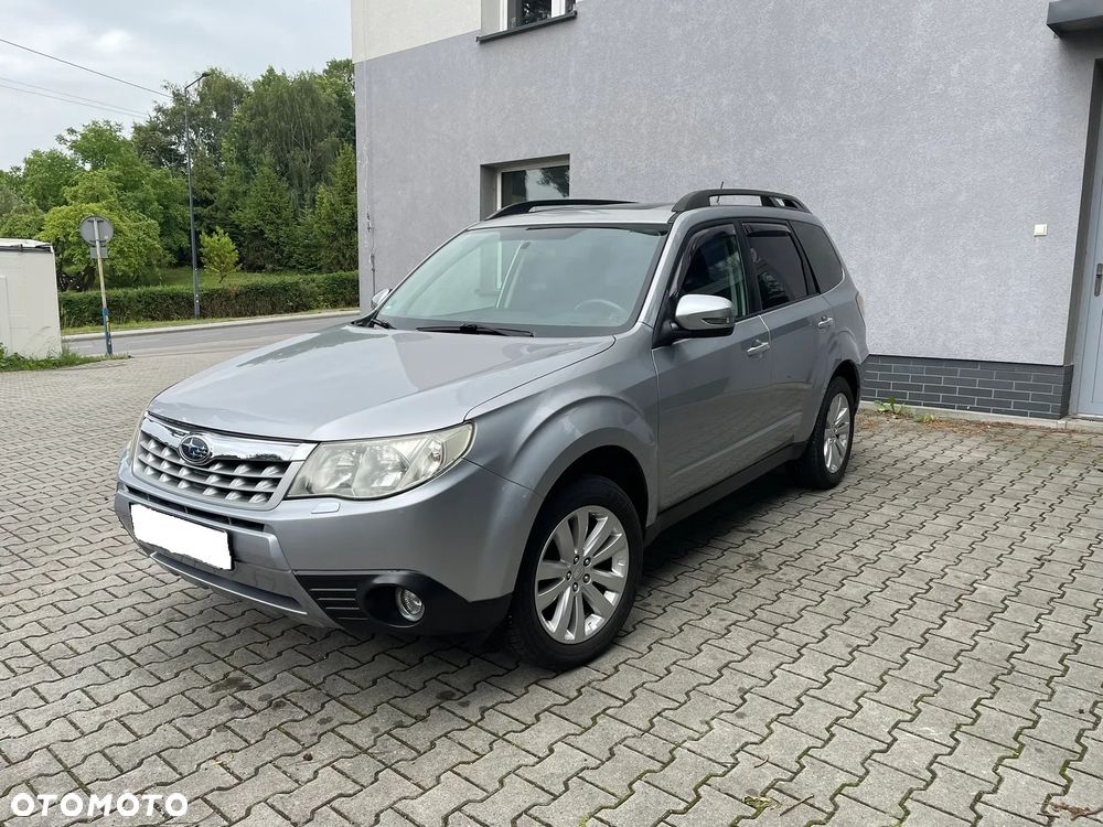Subaru Forester 2.0X Exclusive - 27