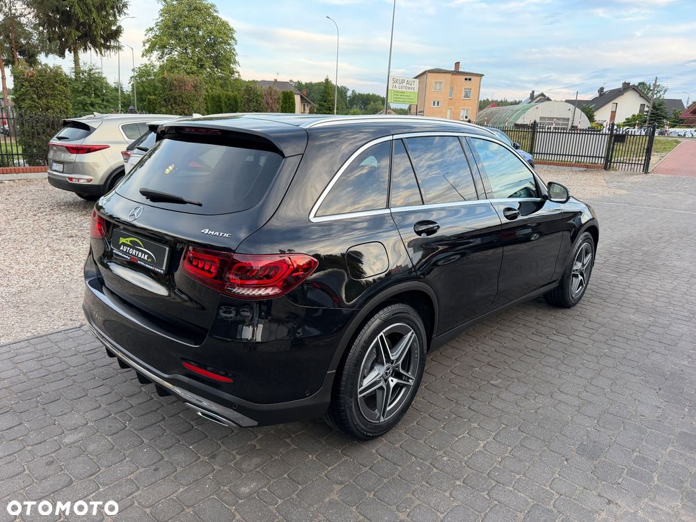 Mercedes-Benz GLC 200 4-Matic - 4